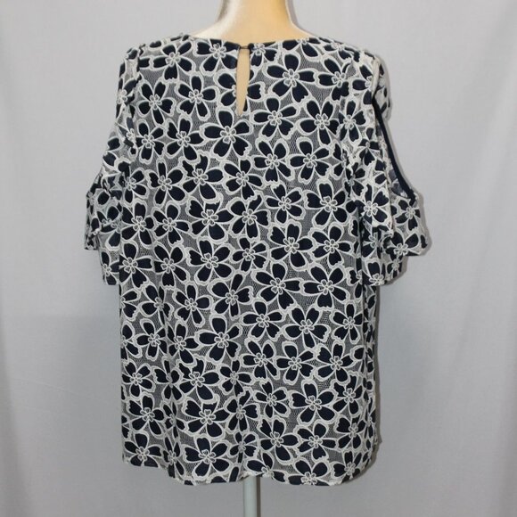 Blu Pepper Navy & White Floral Cold Shoulder Top - Picture 6 of 14